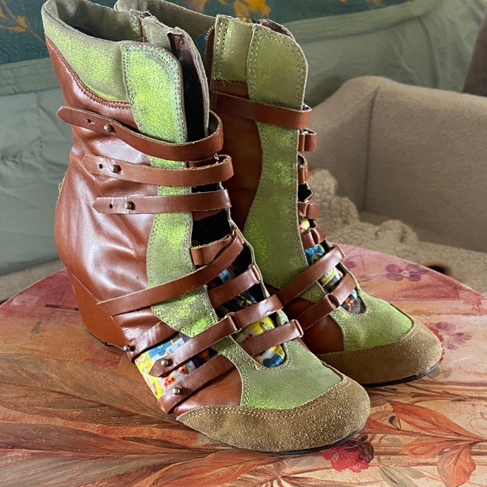Green and Brown Ankle Boots with Buckle Straps